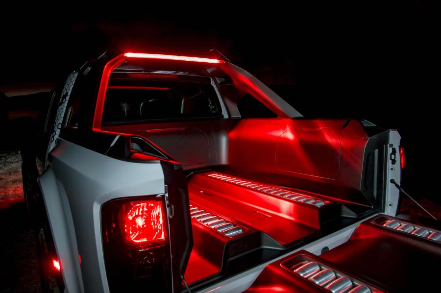 Багажник Nissan Navara Dark Sky Concept (D23) 2018 года  (фото 3 из 38)